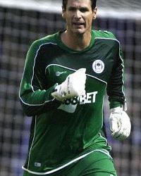 Pollitt extends stay