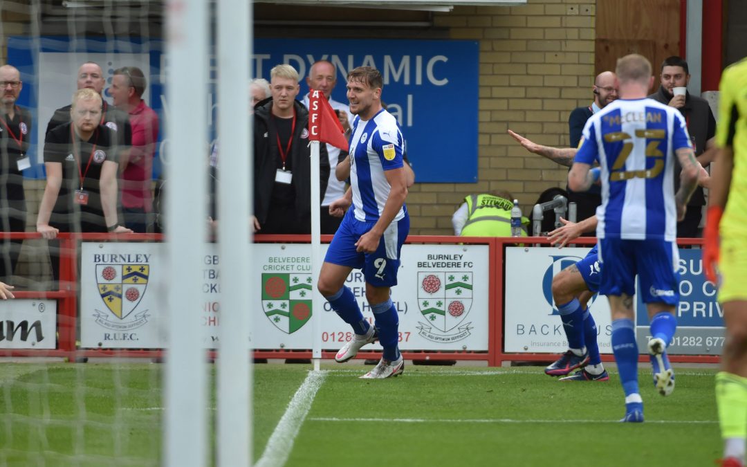 Charlie Wyke back to full training and match fit